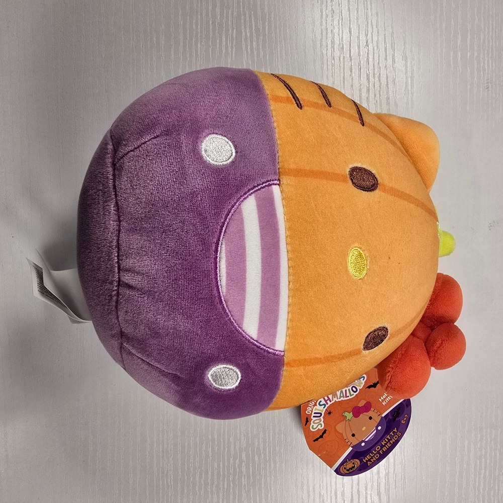 Squishmallows Hello Kitty and Friends Halloween Pumpkin Cat Plush NWT